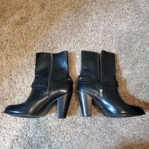 Jenny Plate Short Boot